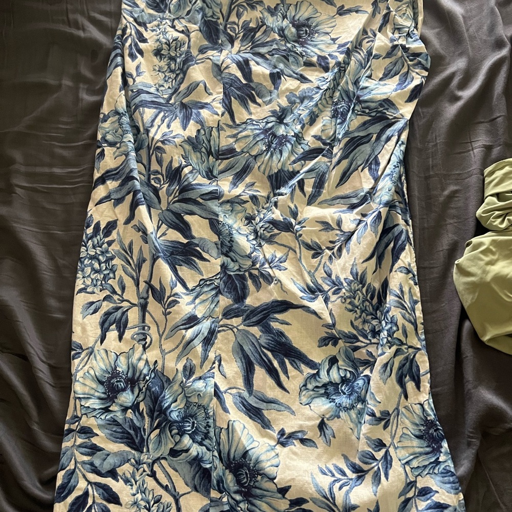 H&M Blue Floral Midi Skirt